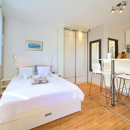 Studio Apartment Vesna Крк Экстерьер фото