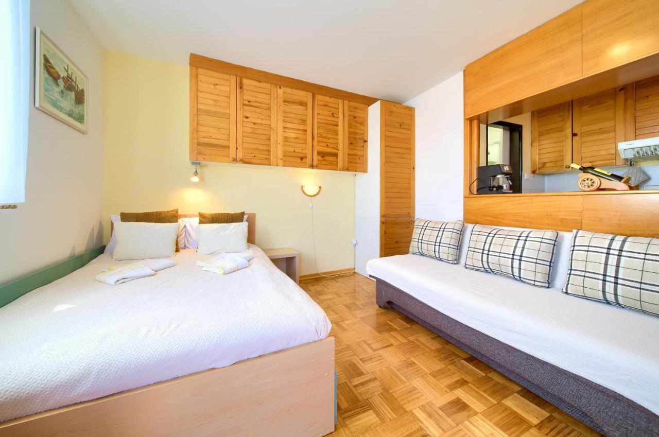 Studio Apartment Vesna Крк Экстерьер фото